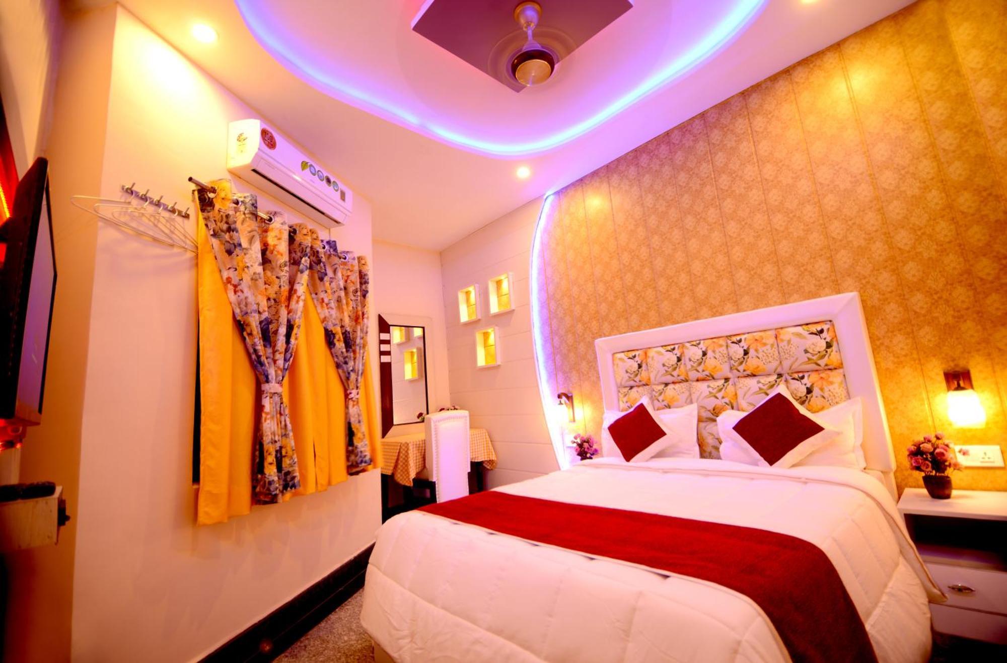 Aman Homestay Agra  Buitenkant foto