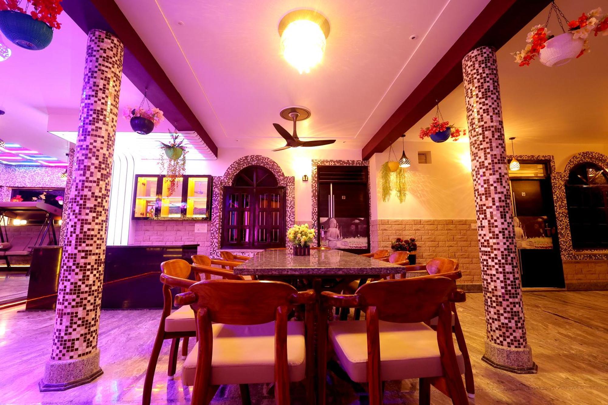 Aman Homestay Agra  Buitenkant foto