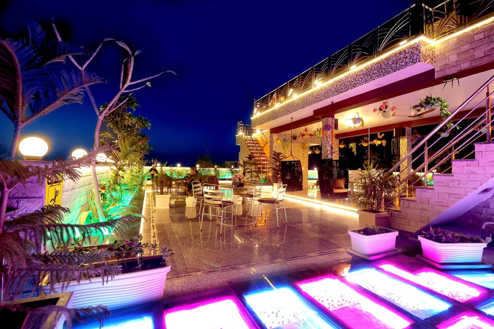 Aman Homestay Agra  Buitenkant foto