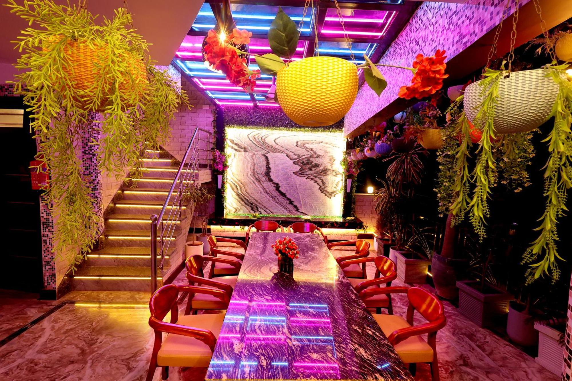 Aman Homestay Agra  Buitenkant foto