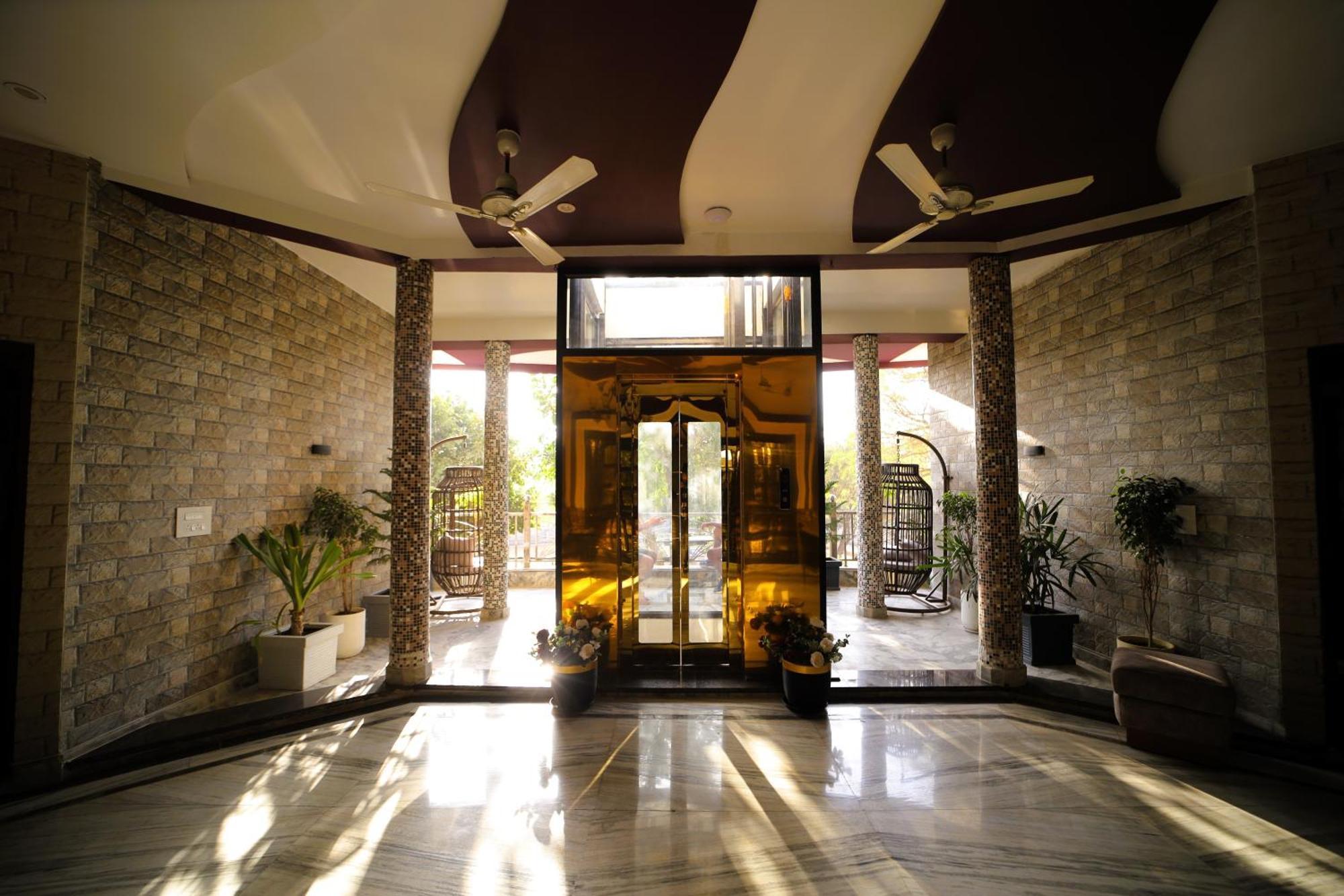Aman Homestay Agra  Buitenkant foto